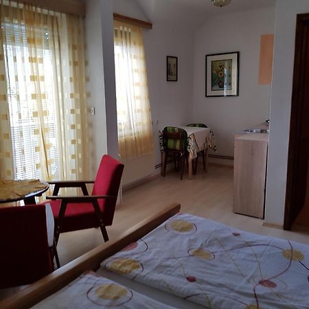 Apartments Gregorc Блед Екстериор снимка