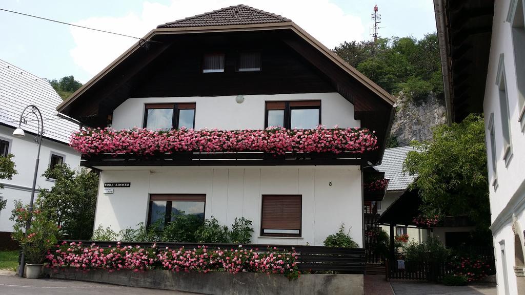 Apartments Gregorc Блед Екстериор снимка