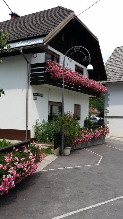 Apartments Gregorc Блед Екстериор снимка