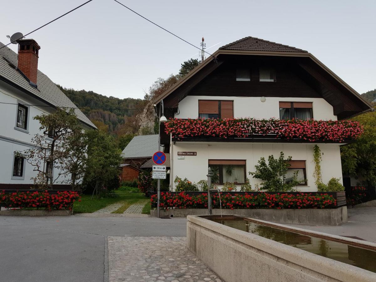 Apartments Gregorc Блед Екстериор снимка